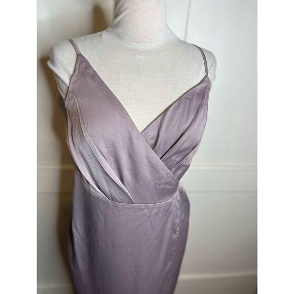 Little Mistress Maternity satin wrap midi dress - Picture 4 of 10